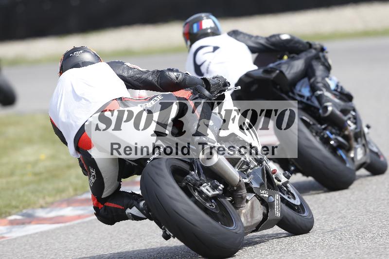 Archiv-2025/07 19.04.2025 Speer Racing ADR/Instruktorentraining/backside